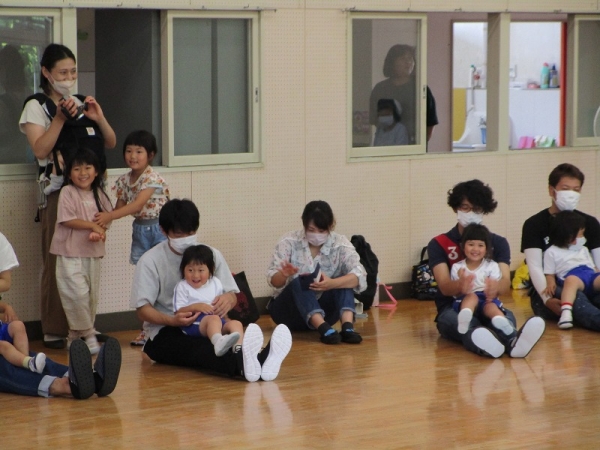 日曜参観(年少)